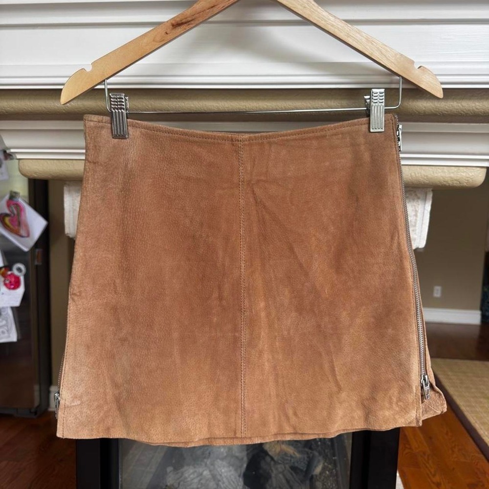 BLANKNYC brown leather mini skirt silver zipper details classic chic preppy fall